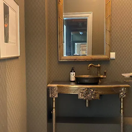 Uzupis Angel 3 Bedroom Apartment Вильнюс Экстерьер фото