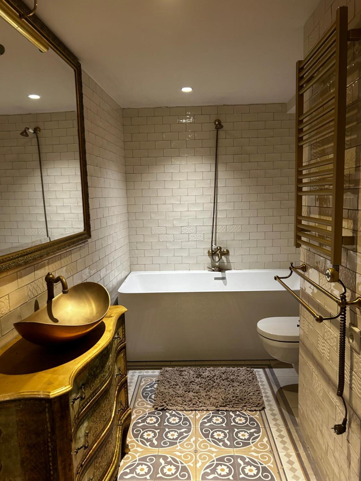 Uzupis Angel 3 Bedroom Вильнюс